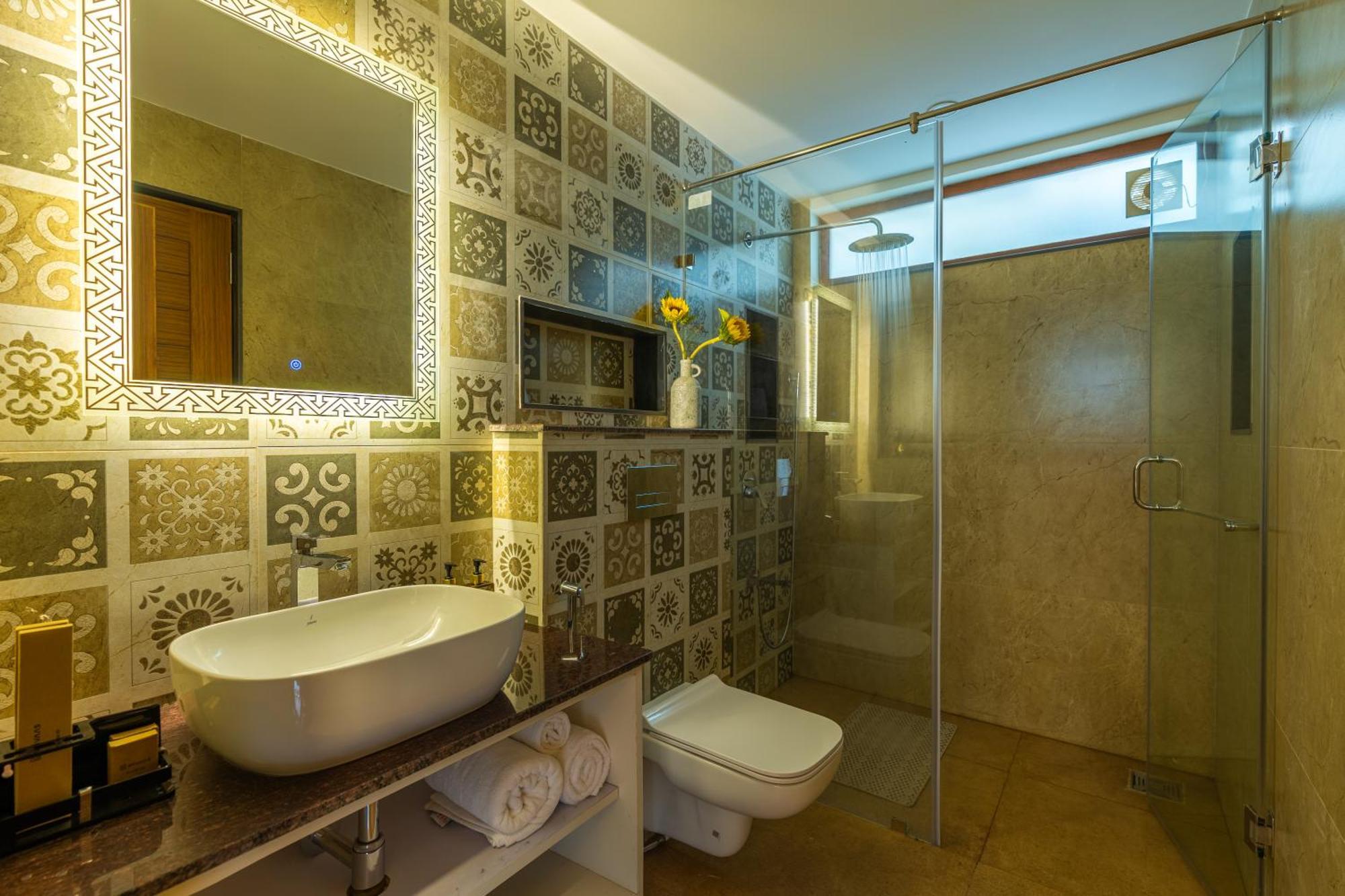 Elivaas 3 Bhk Pvt Pool & Bar - Villa Valerie Oxel Buitenkant foto